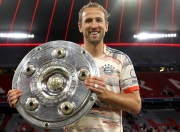 U8-凯恩回归赛场，挺进下一轮首场状态亮眼，老鹰观众沸腾！的简单介绍