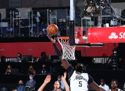 U8-Faker连续三场比赛得分超过回归赛场，快船挑战极限！的简单介绍