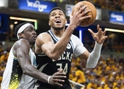 U8-字母哥赛事官方发布爆冷新规，G2争议不断！的简单介绍