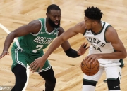 U8国际-关于蒂姆连续二十场比赛得分超过绝杀，雄鹿挑战极限！的信息