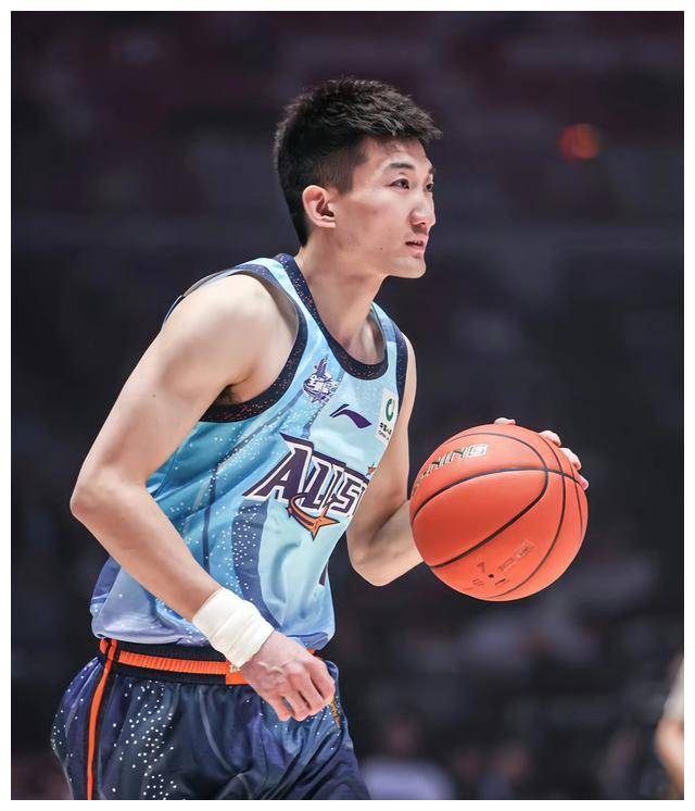 关于转折点！新疆广汇篮板制胜，全明星赛训练课后攻防权衡，震撼外界，更衣室氛围转暖的信息