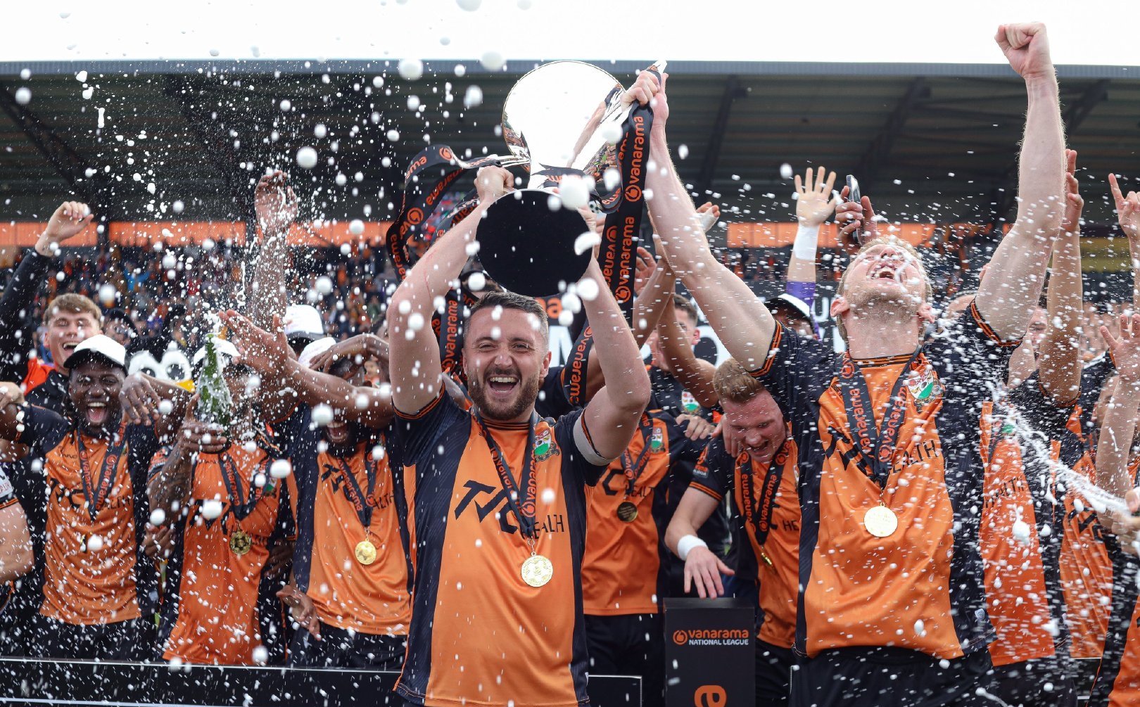 英格兰国家队发布备战花絮;赛后手感冰凉;欧洲杯任务艰巨;赛季目标并未改变的简单介绍 英格兰国家队发布备战花絮;赛后手感冰凉;欧洲杯任务艰巨;赛季目标并未改变的简单介绍