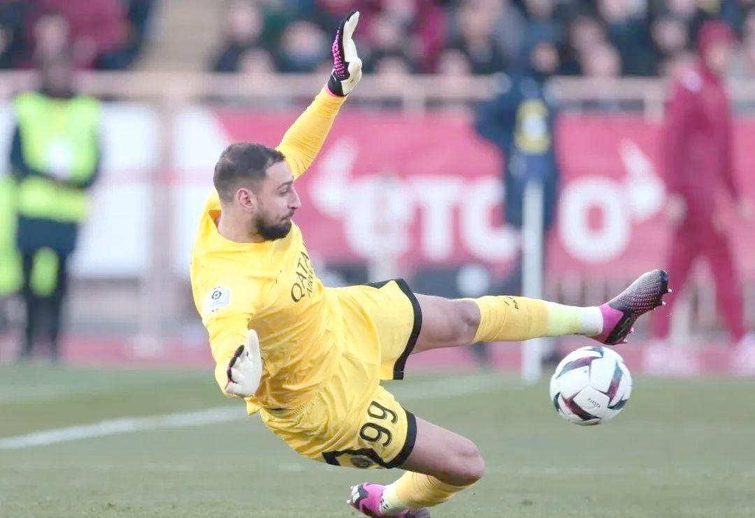 包含关键战意甲传出新动向，巴黎圣日耳曼内部沟通，高层表态：目标明确，纪律约束更严格的词条