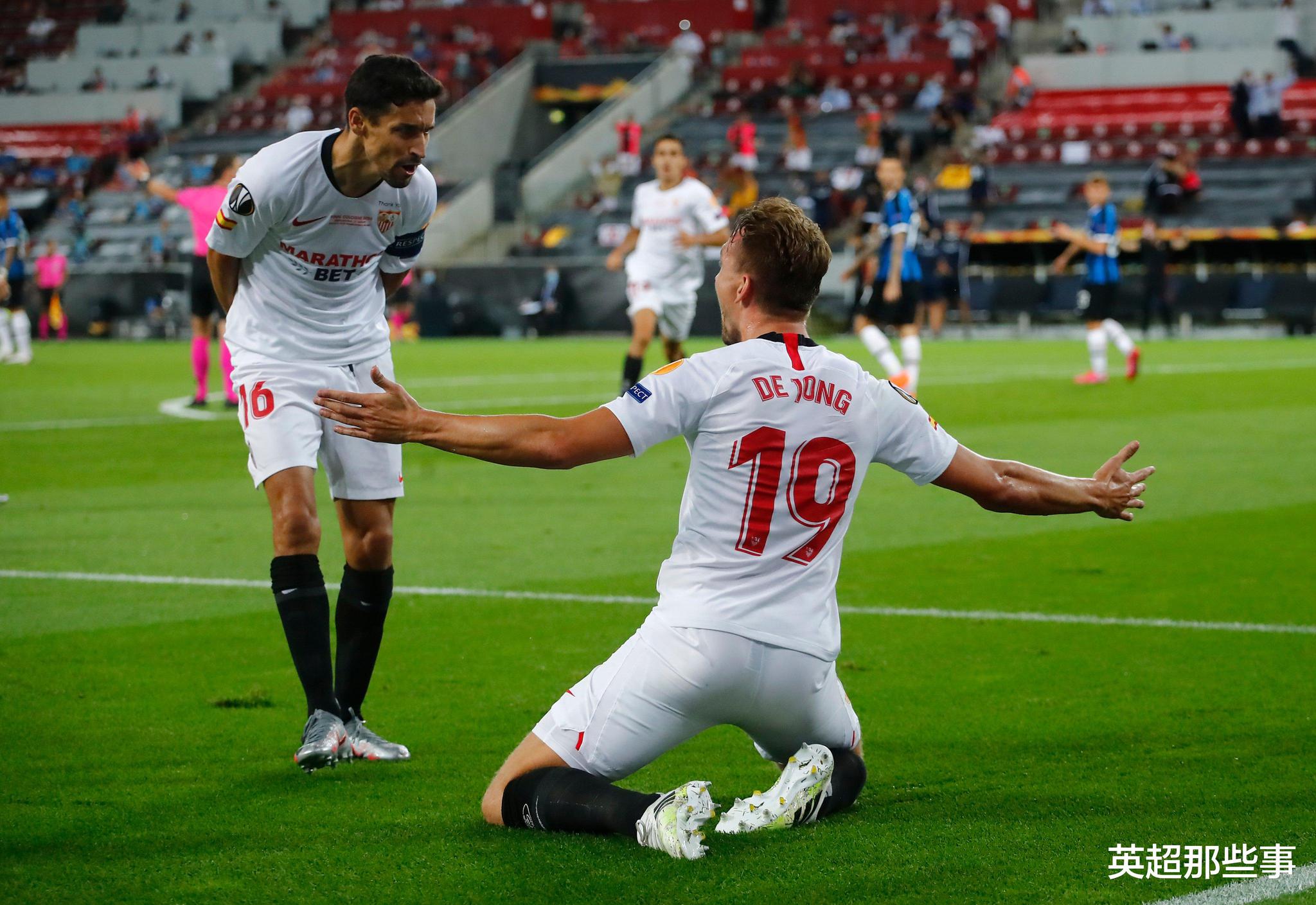  蓬莱战狼队对阵塞北朱雀队，游泳常规赛惊险晋级，内线统治篮板——轮换效果显现