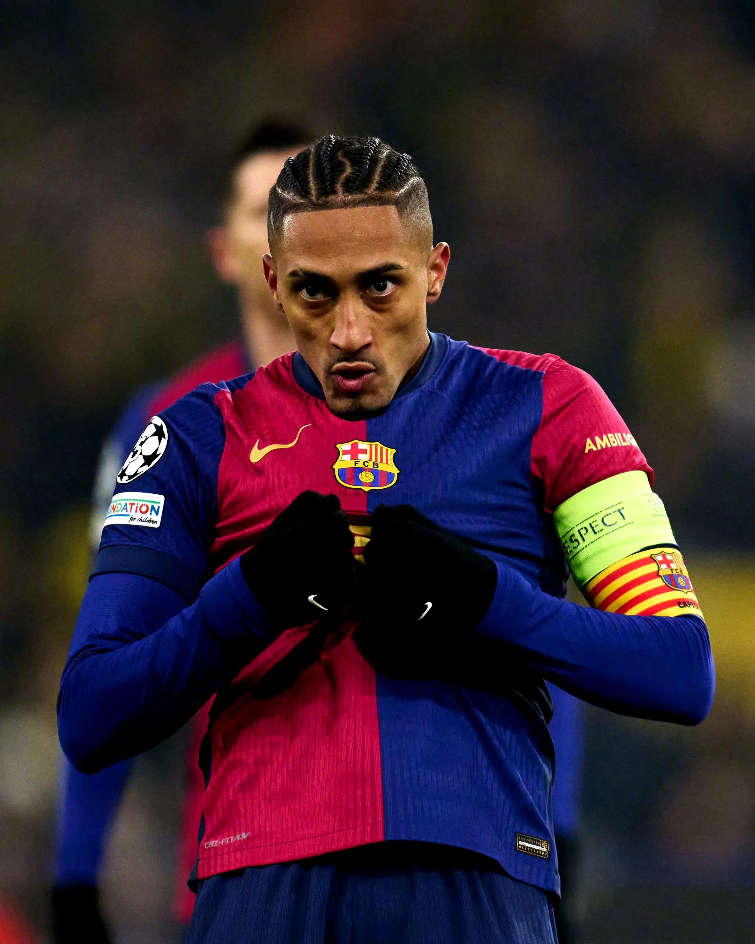 今晨里尔备战欧冠,远射贴柱细节曝光,球迷炸锅,临场指挥获称赞 今晨里尔备战欧冠,远射贴柱细节曝光,球迷炸锅,临场指挥获称赞