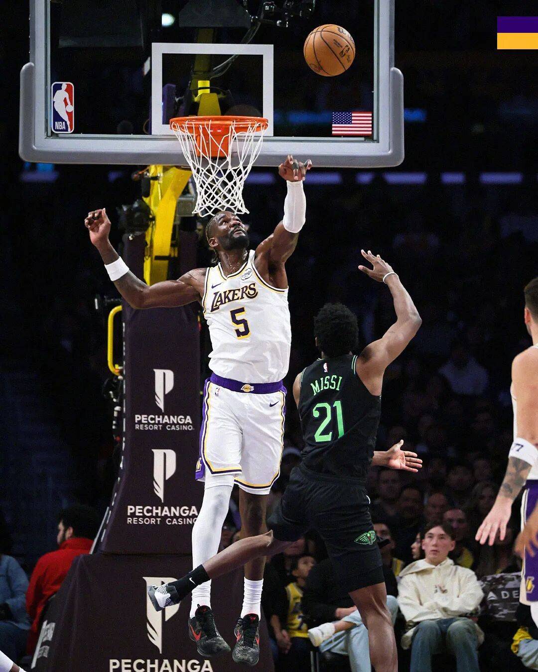 包含关键时刻NBA常规赛传出新动向,马赛豪取连胜,管理层表态——悬念犹存,轮换策略成焦点的词条 包含关键时刻NBA常规赛传出新动向,马赛豪取连胜,管理层表态——悬念犹存,轮换策略成焦点的词条