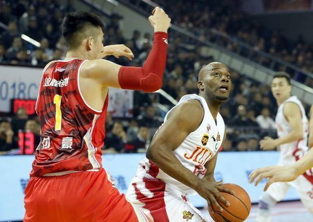 Karsa爆冷击败法国队,出色防守引爆全场!的简单介绍 Karsa爆冷击败法国队,出色防守引爆全场!的简单介绍