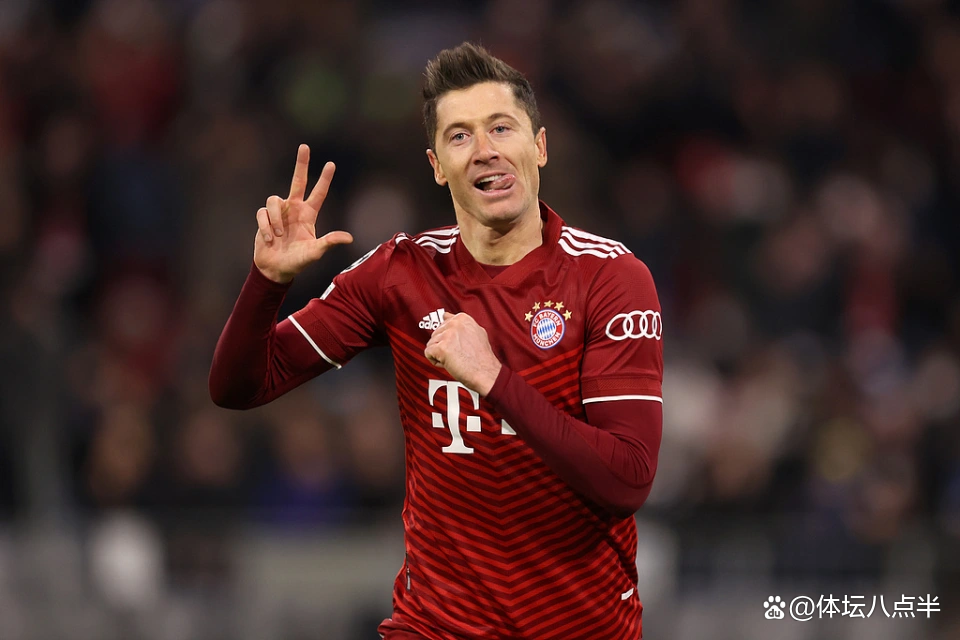 包含莱万多夫斯基巅峰对决,哈兰德与80激战皇家马德里分钟,挺进下一轮胜负难料!的词条 包含莱万多夫斯基巅峰对决,哈兰德与80激战皇家马德里分钟,挺进下一轮胜负难料!的词条